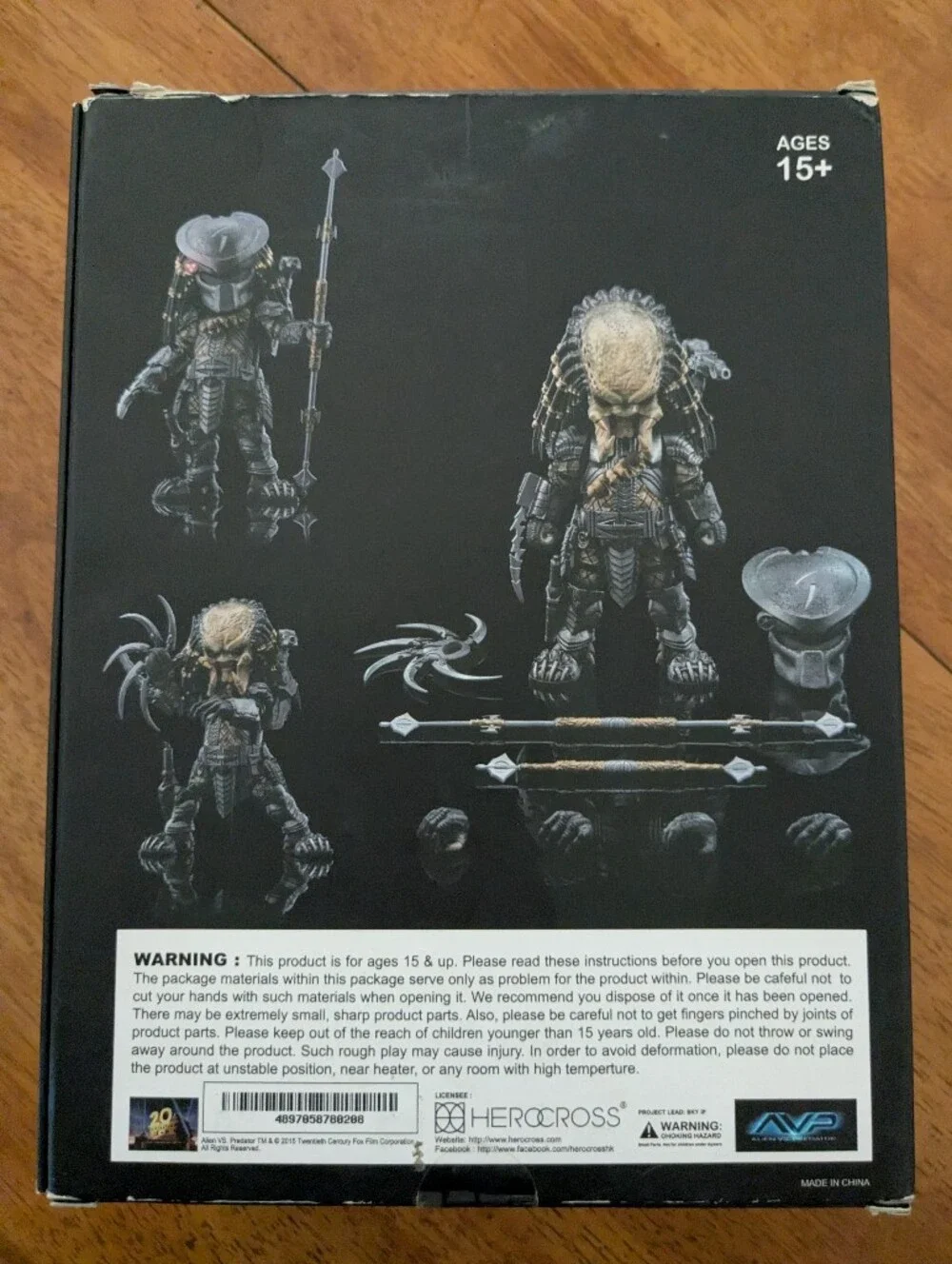 💥LIKE NEW💥 AVP Scar Predator Hybrid Metal Figuration #020